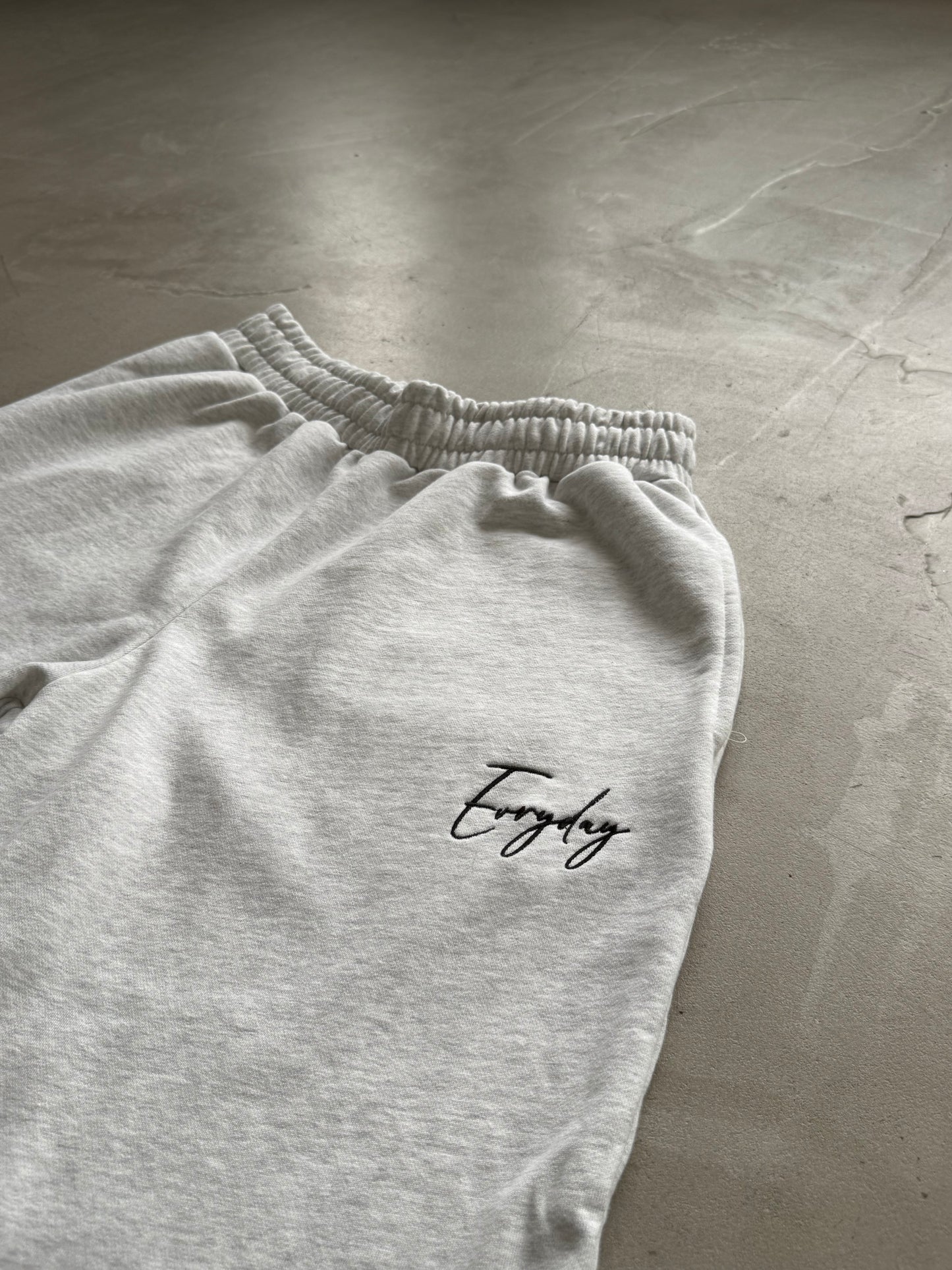EVRYDAY SWEATS | MOONSTONE
